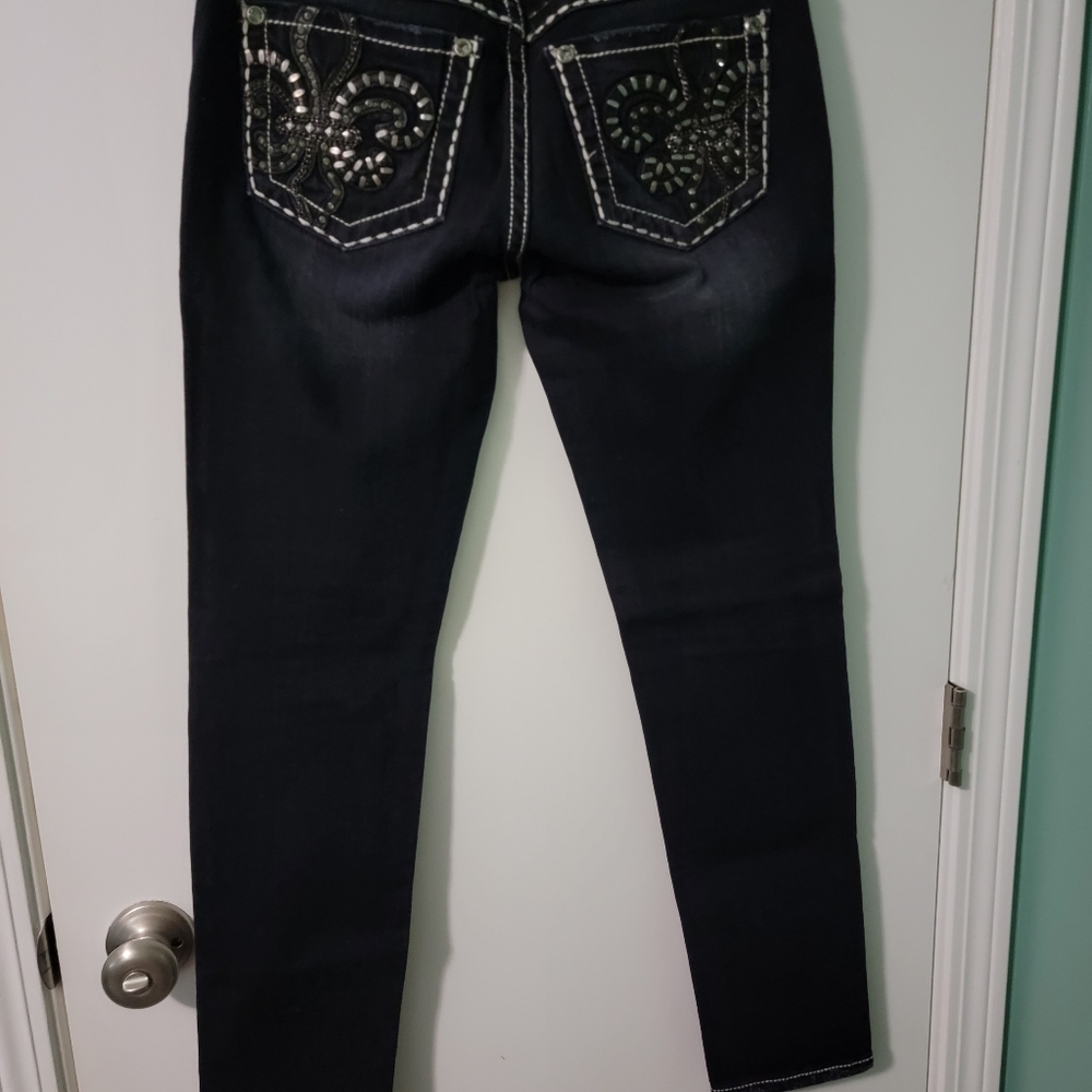 Jean - Picture 4 of 6